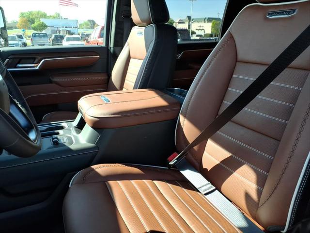 2026 GMC Sierra 3500HD Crew Cab, Long Bed, Denali Ultimate Dual Rear Wheel, 4WD