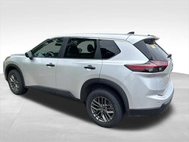 2024 Nissan Rogue S Intelligent AWD 2024 Nissan Rogue S Intelligent AWD