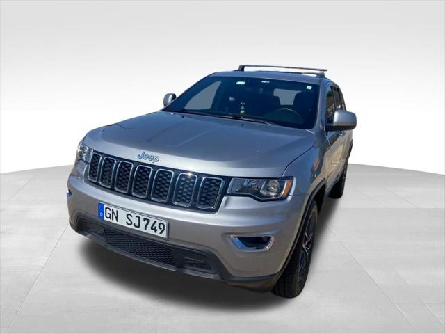 2019 Jeep Grand Cherokee Laredo E 4x2 2019 Jeep Grand Cherokee Laredo E 4x2