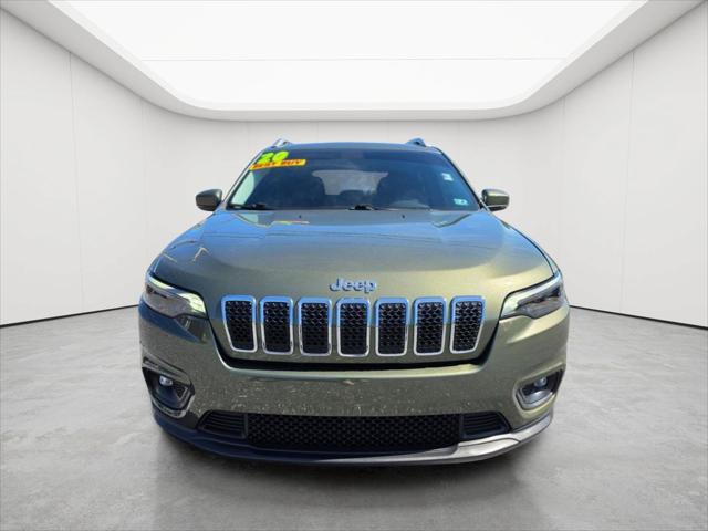 2020 Jeep Cherokee Latitude Plus 4x4 2020 Jeep Cherokee Latitude Plus 4x4
