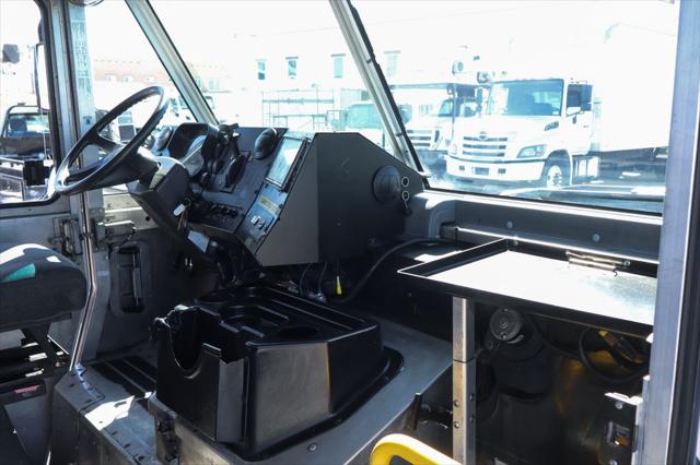 2020 Freightliner MT45G Walk-in Van