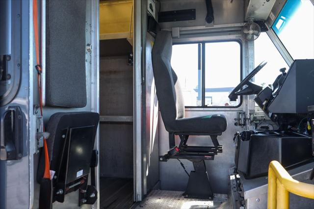 2020 Freightliner MT45G Walk-in Van