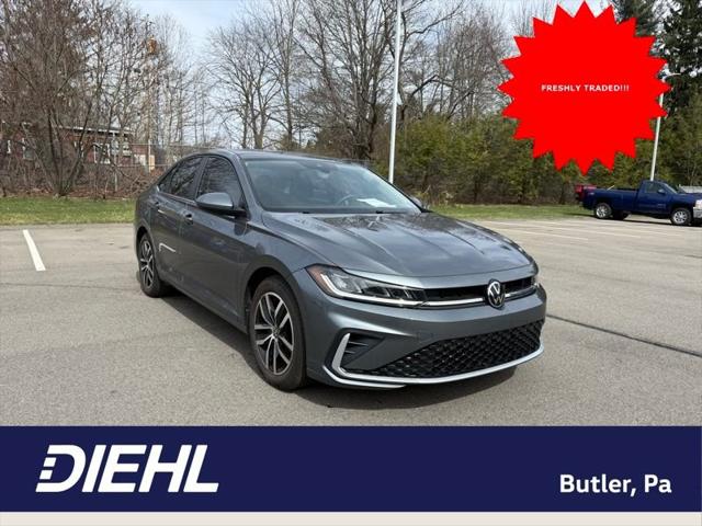 2025 Volkswagen Jetta 1.5T SE