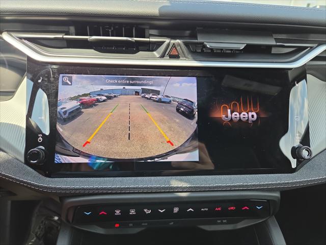 2026 Jeep Cherokee Laredo 4x4