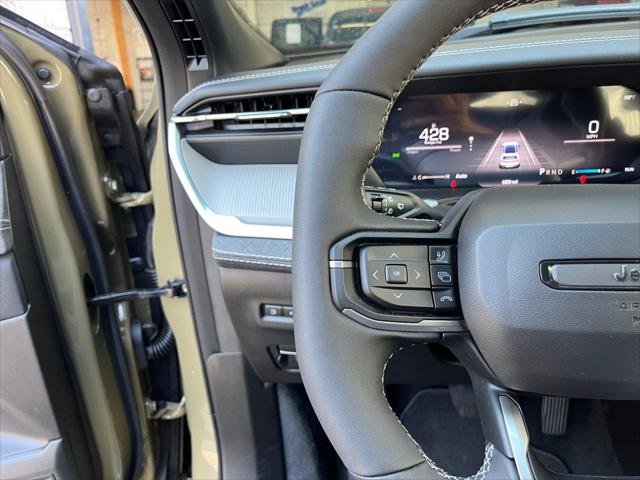 2026 Jeep Cherokee Laredo 4x4