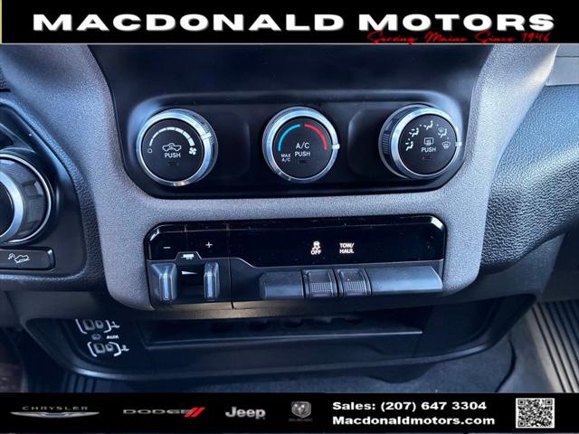 2022 Ram 2500 Tradesman Crew Cab 4x4 6'4" Box