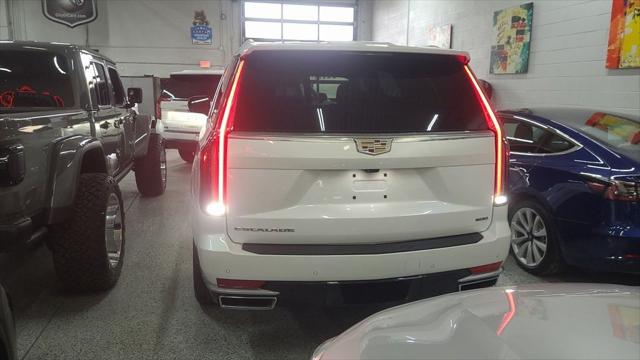 2023 Cadillac Escalade 4WD Premium Luxury