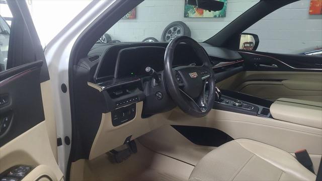 2023 Cadillac Escalade 4WD Premium Luxury