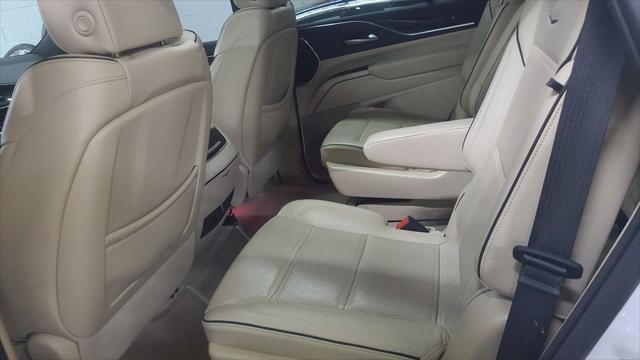 2023 Cadillac Escalade 4WD Premium Luxury