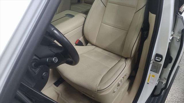 2023 Cadillac Escalade 4WD Premium Luxury
