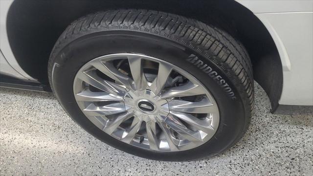 2023 Cadillac Escalade 4WD Premium Luxury