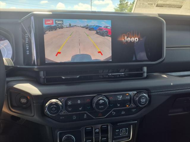 2026 Jeep Wrangler 4-Door Sahara 4x4