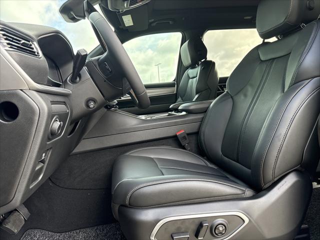 2026 Jeep Grand Wagoneer 4x4