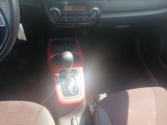 2020 Mitsubishi Mirage LE