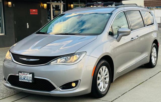 2017 Chrysler Pacifica Touring-L for sale in Tacoma, WA