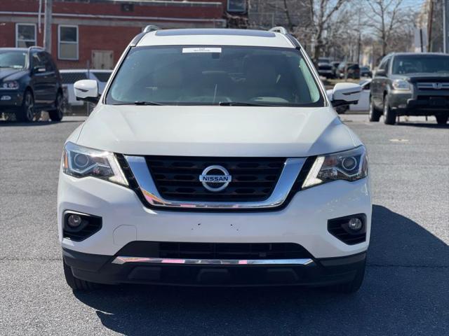 2017 Nissan Pathfinder SL
