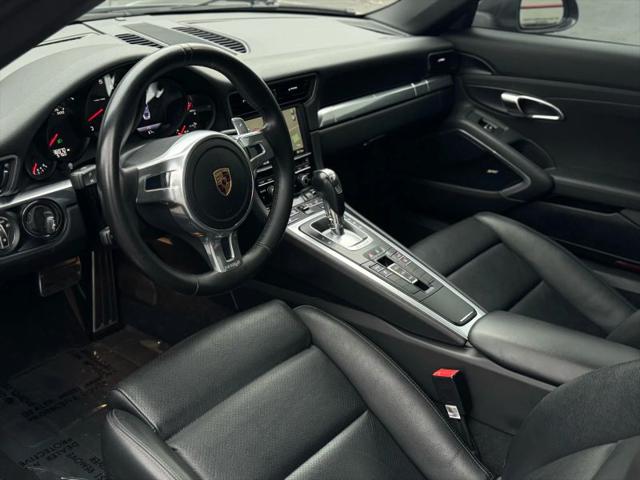 2016 Porsche 911 Carrera