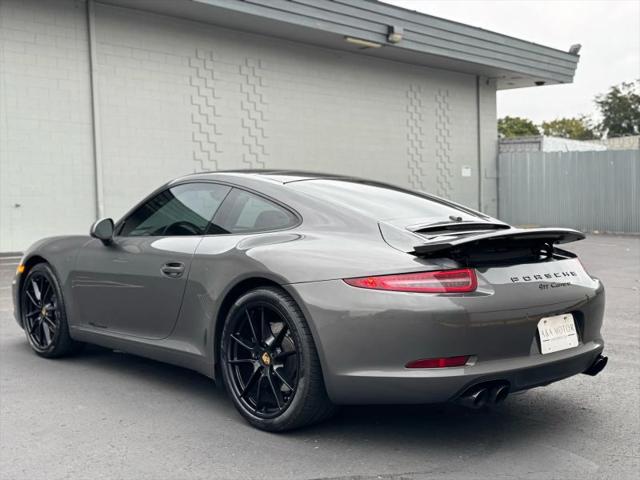 2016 Porsche 911 Carrera