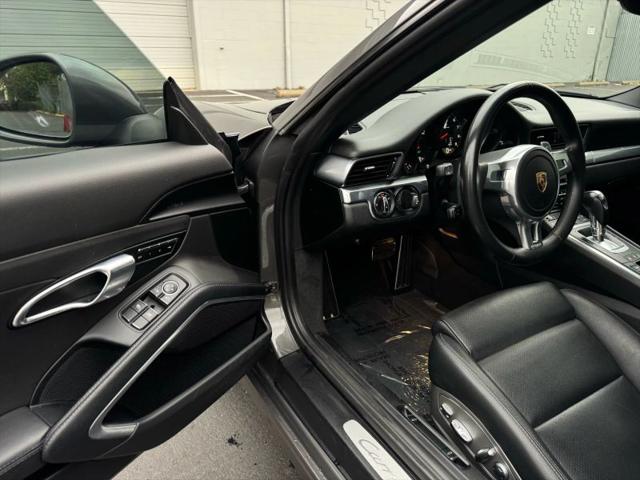2016 Porsche 911 Carrera