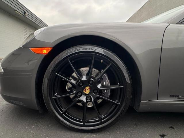 2016 Porsche 911 Carrera