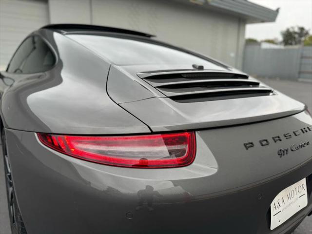 2016 Porsche 911 Carrera