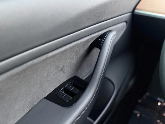 2018 Tesla Model 3 Mid Range