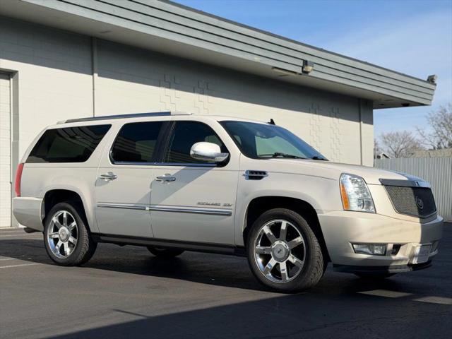 2011 Cadillac Escalade ESV Premium