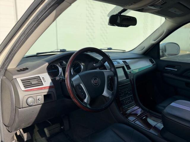 2011 Cadillac Escalade ESV Premium