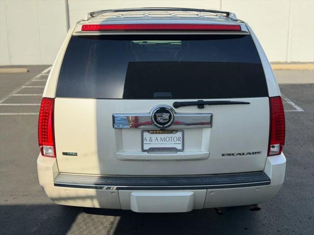 2011 Cadillac Escalade ESV Premium