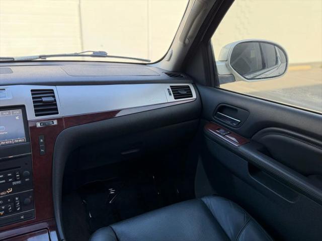 2011 Cadillac Escalade ESV Premium