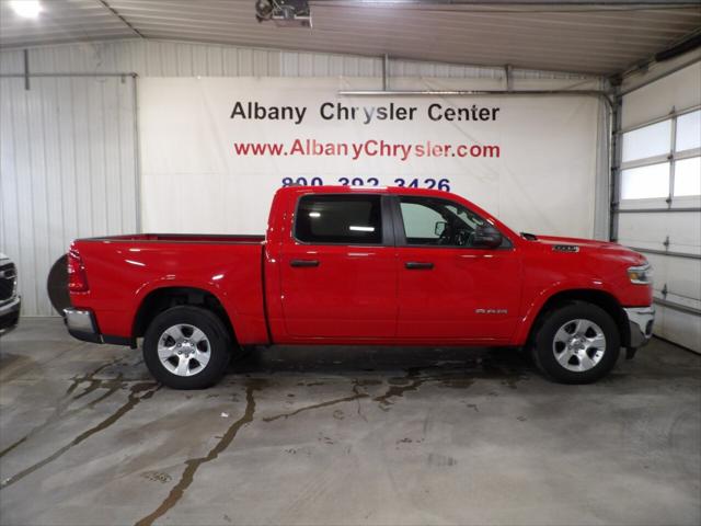2025 Ram 1500 Big Horn Crew Cab 4x4 5'7" Box