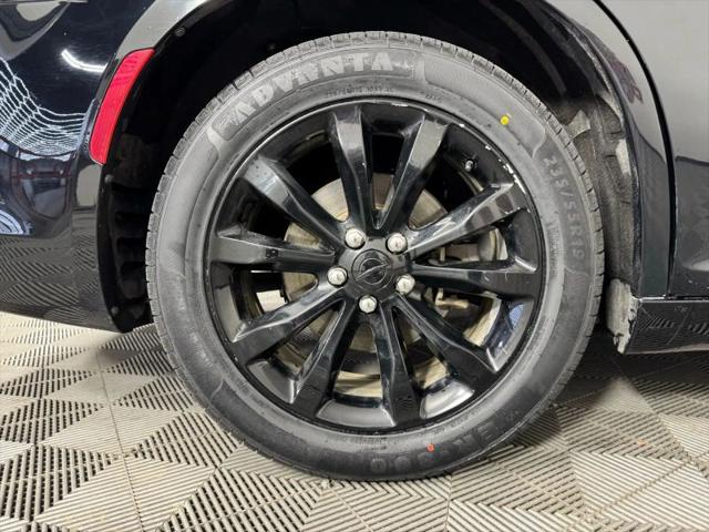 2018 Chrysler 300 Limited AWD