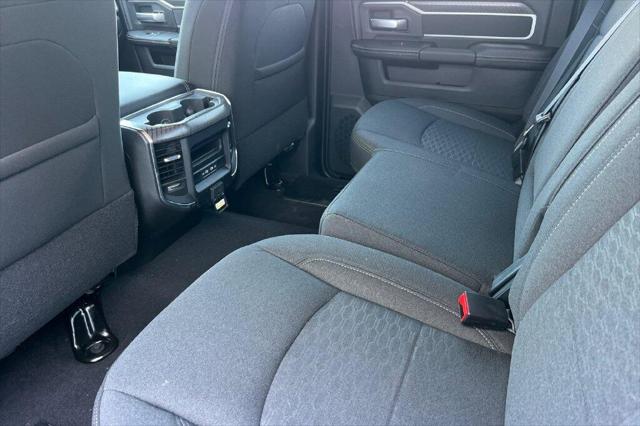 2026 Ram 3500 3500 Big Horn Crew Cab 4x4 8 Box