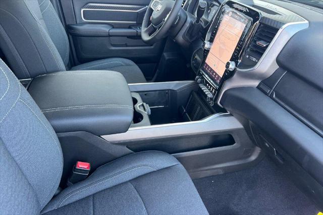 2026 Ram 3500 3500 Big Horn Crew Cab 4x4 8 Box
