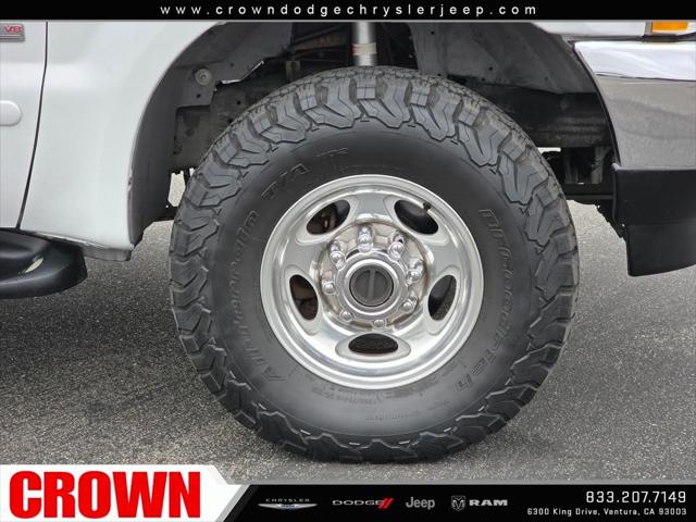 2004 Ford F-350 Lariat