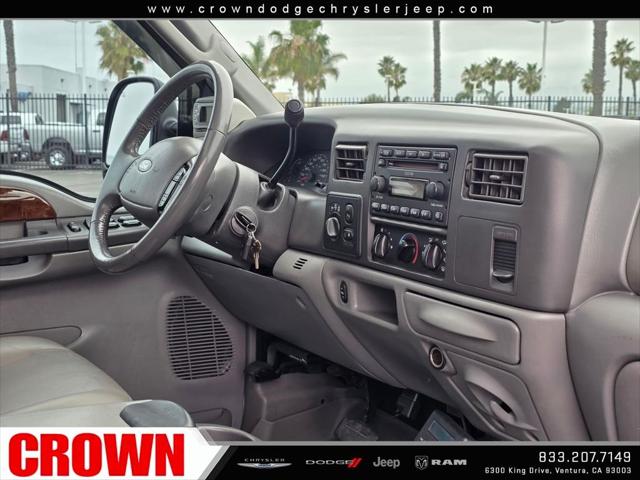 2004 Ford F-350 Lariat