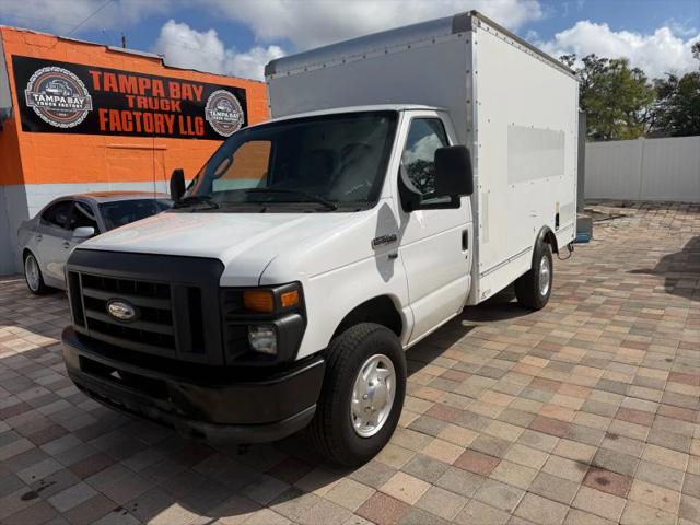 2014 Ford E-350 Cutaway Base