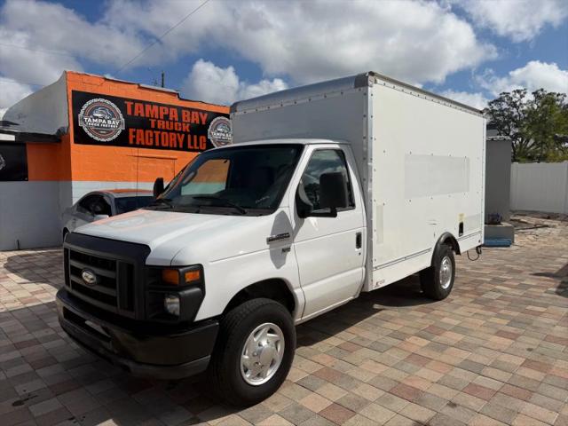 2014 Ford E-350 Cutaway Base