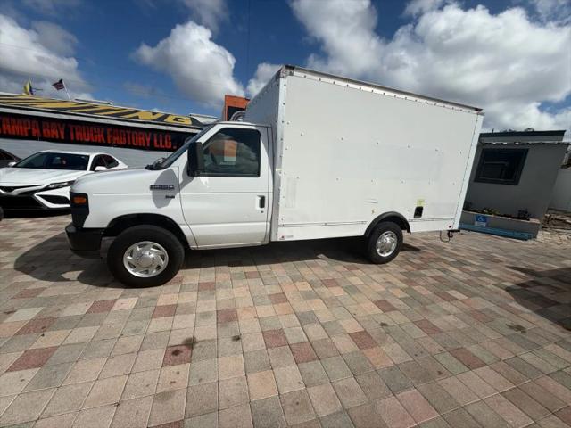 2014 Ford E-350 Cutaway Base