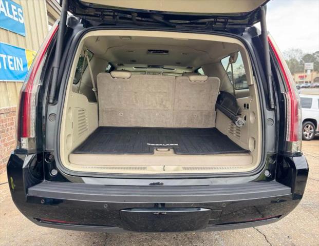 2018 Cadillac Escalade ESV Luxury