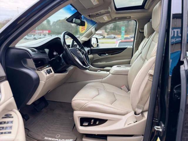 2018 Cadillac Escalade ESV Luxury
