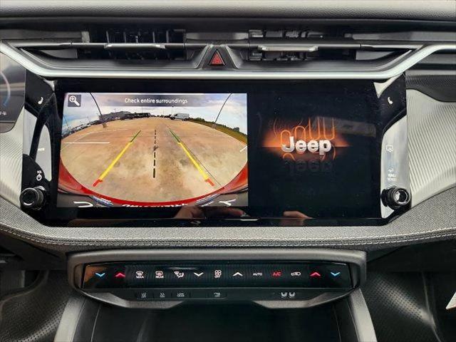 2026 Jeep Cherokee Laredo 4x4