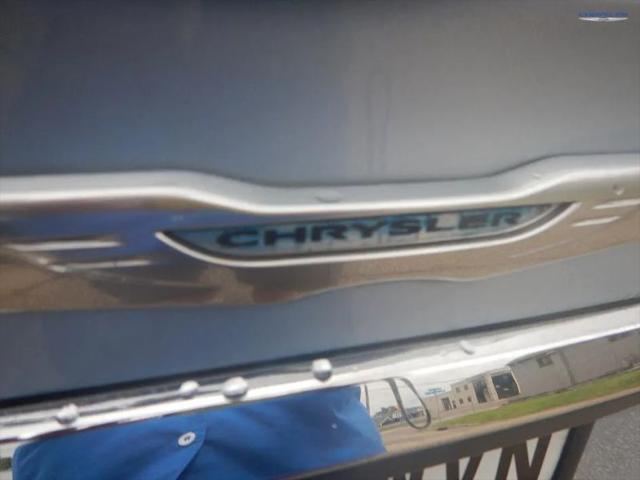 2012 Chrysler 200 Touring