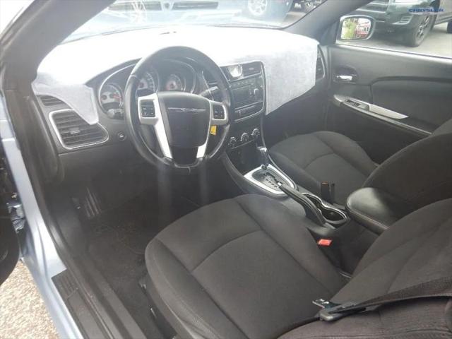 2012 Chrysler 200 Touring