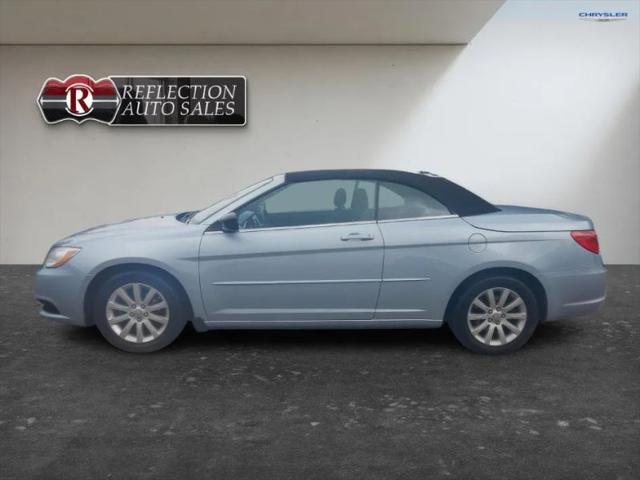 2012 Chrysler 200 Touring