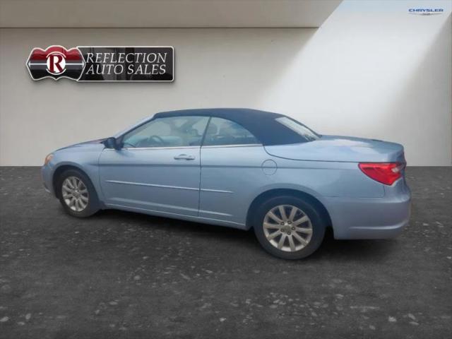 2012 Chrysler 200 Touring