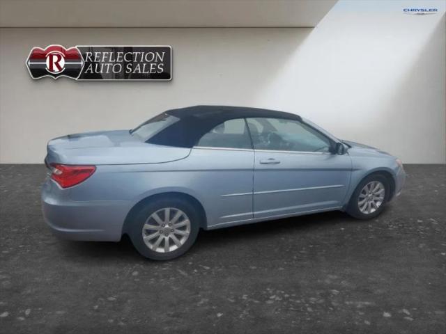 2012 Chrysler 200 Touring