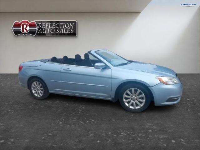 2012 Chrysler 200 Touring