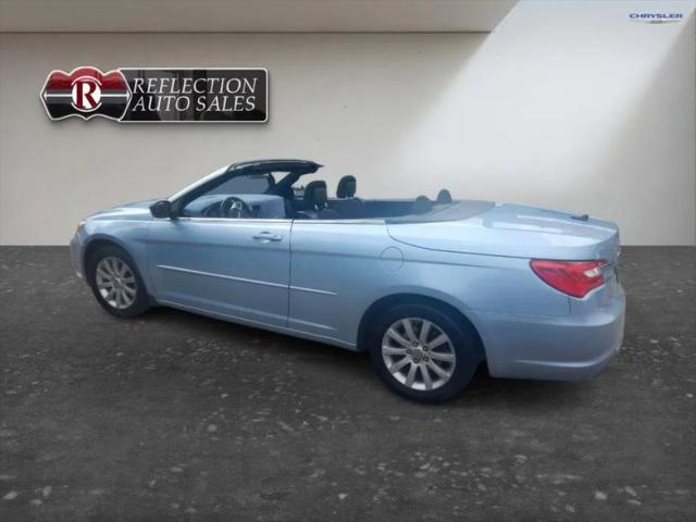 2012 Chrysler 200 Touring