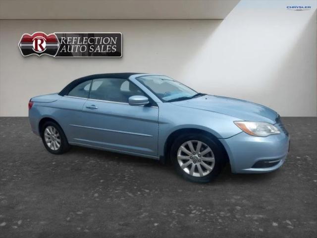 2012 Chrysler 200 Touring